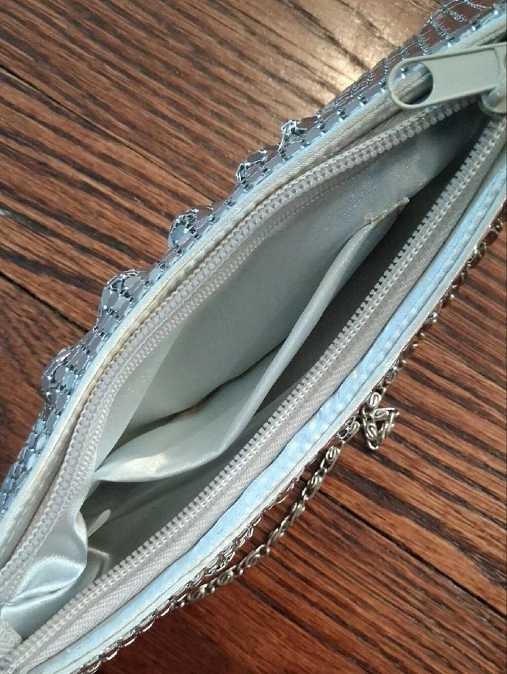 Y2K Shiny Silver Sequin Crescent Bag – Metallic Disco Evening Clutch - Picture 2 of 2